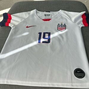 Crystal Dunn women’s team USA soccer jersey